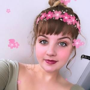 Meet your Posher, Stephanie